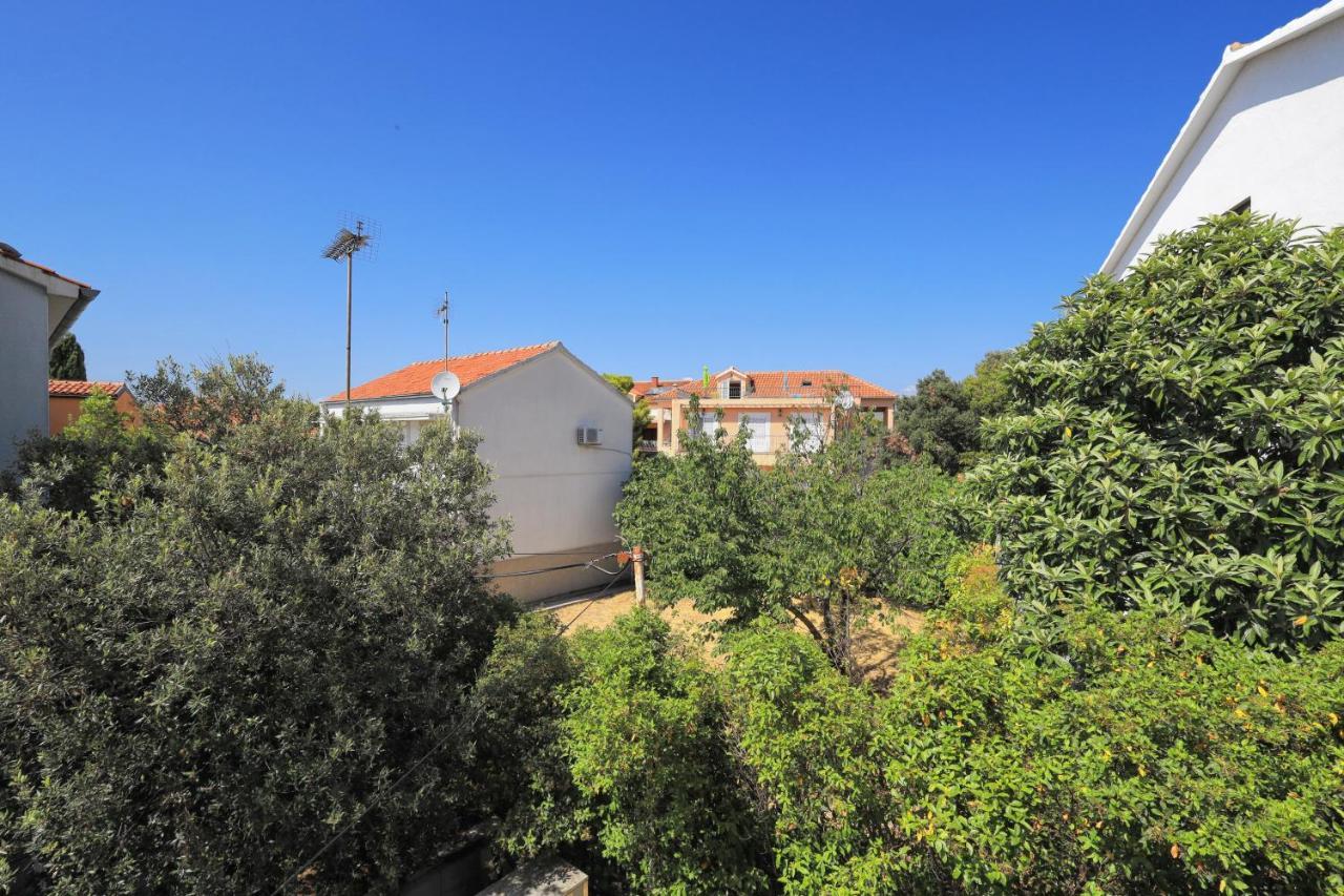 Family Friendly Seaside Apartments Brodarica, Sibenik - 15270 Ngoại thất bức ảnh