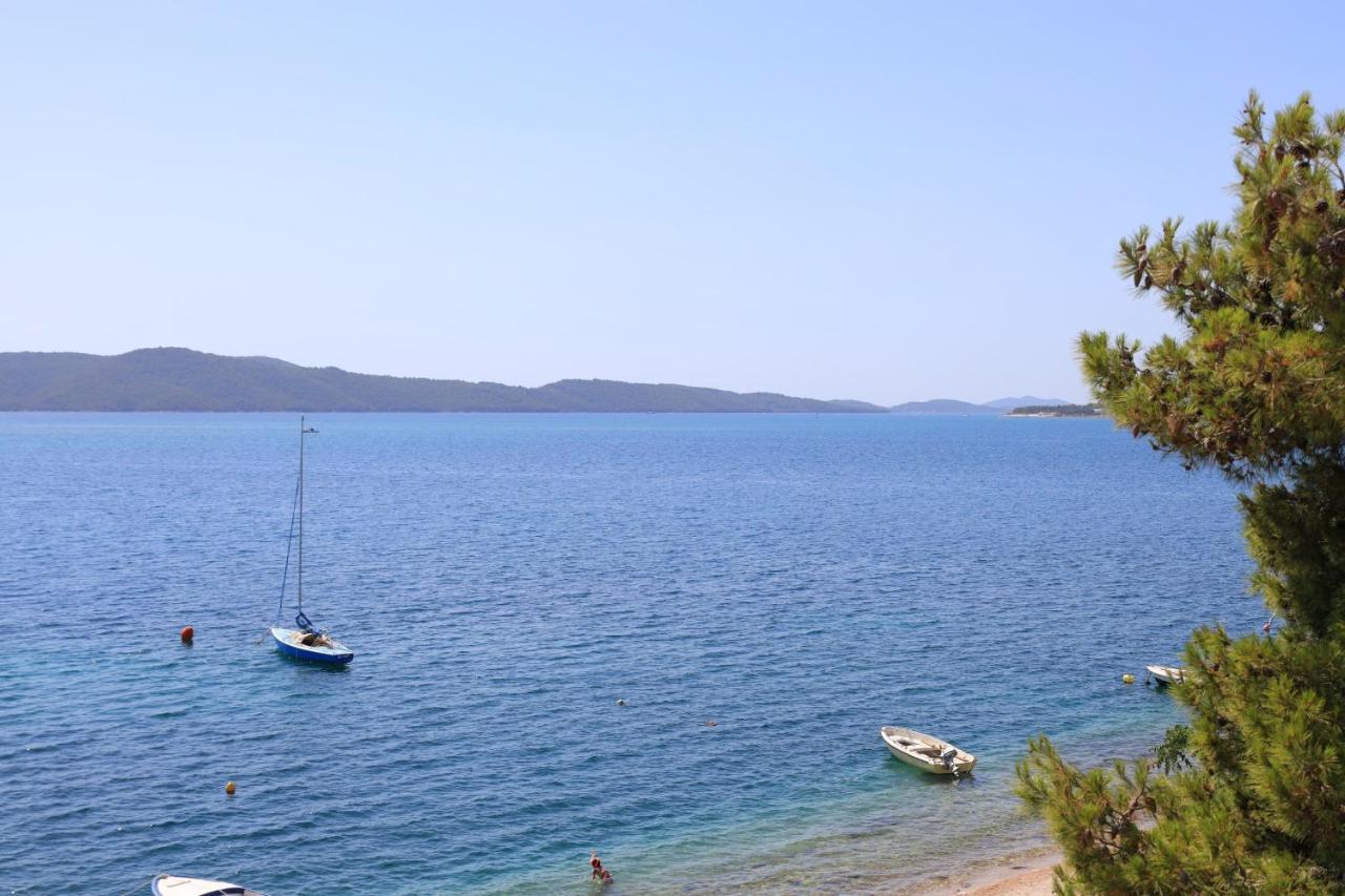 Family Friendly Seaside Apartments Brodarica, Sibenik - 15270 Ngoại thất bức ảnh