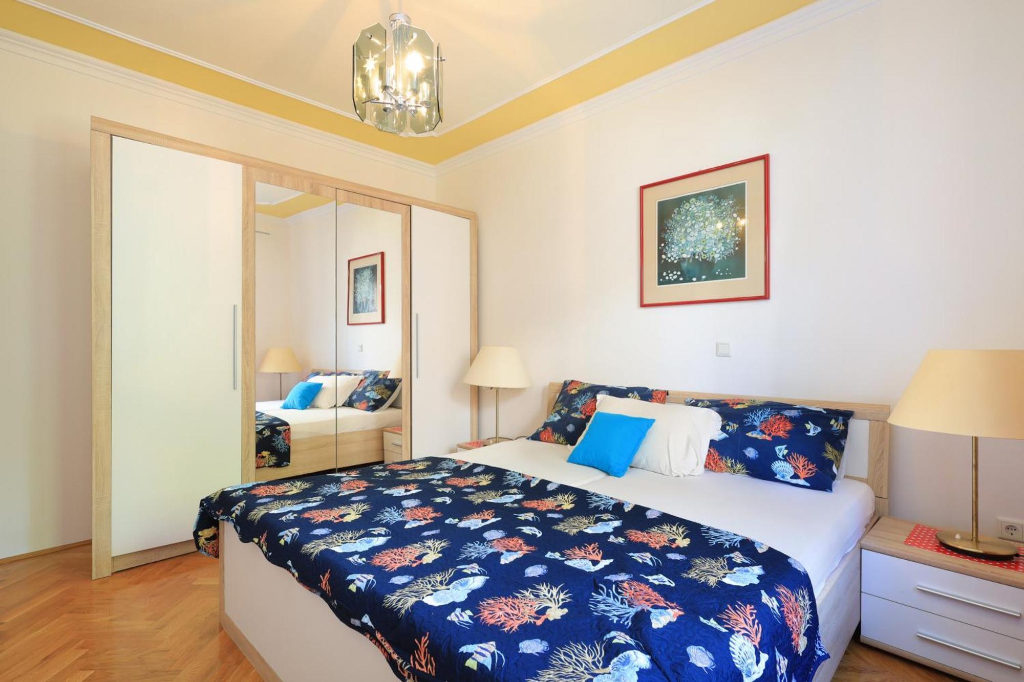 Family Friendly Seaside Apartments Brodarica, Sibenik - 15270 Phòng bức ảnh